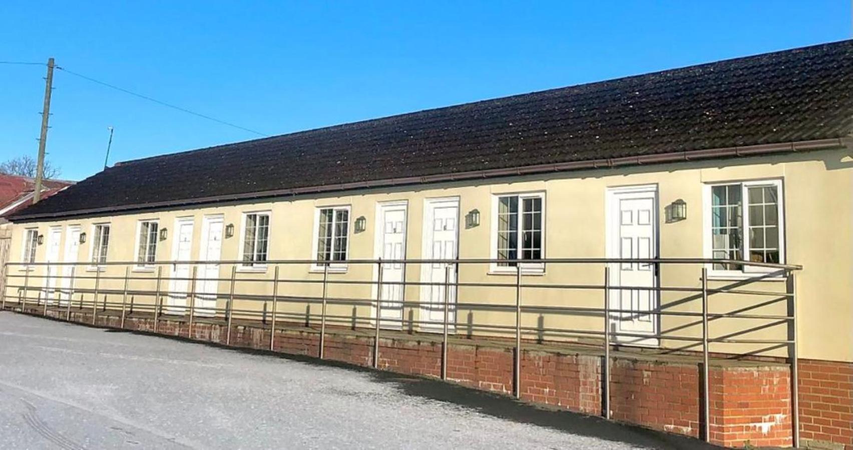 The Manor Inn Pub And Steakhouse, Fridaythorpe, Driffield York Kültér fotó