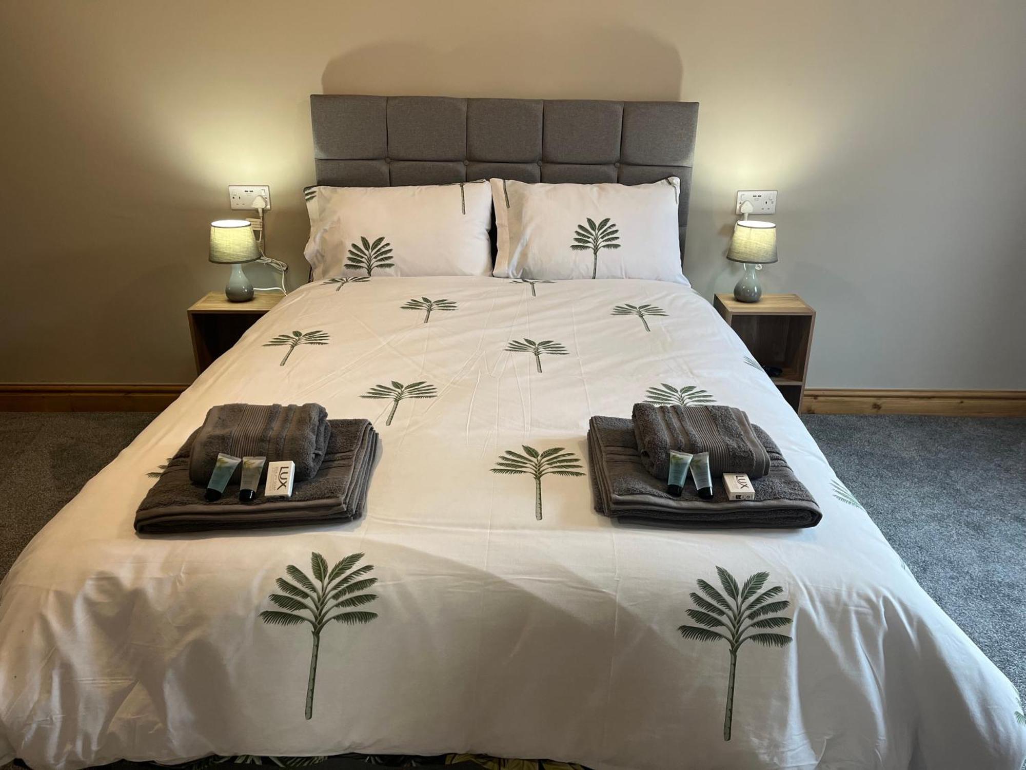 The Manor Inn Pub And Steakhouse, Fridaythorpe, Driffield York Kültér fotó
